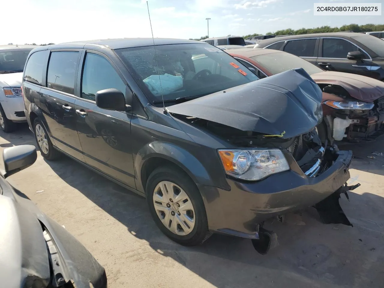 2C4RDGBG7JR180275 2018 Dodge Grand Caravan Se