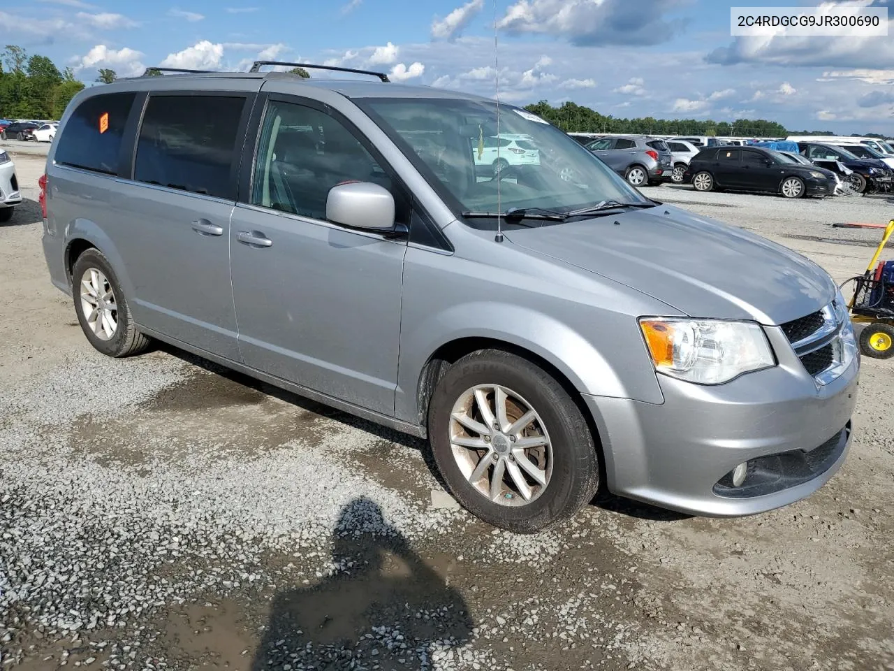 2018 Dodge Grand Caravan Sxt VIN: 2C4RDGCG9JR300690 Lot: 72444554