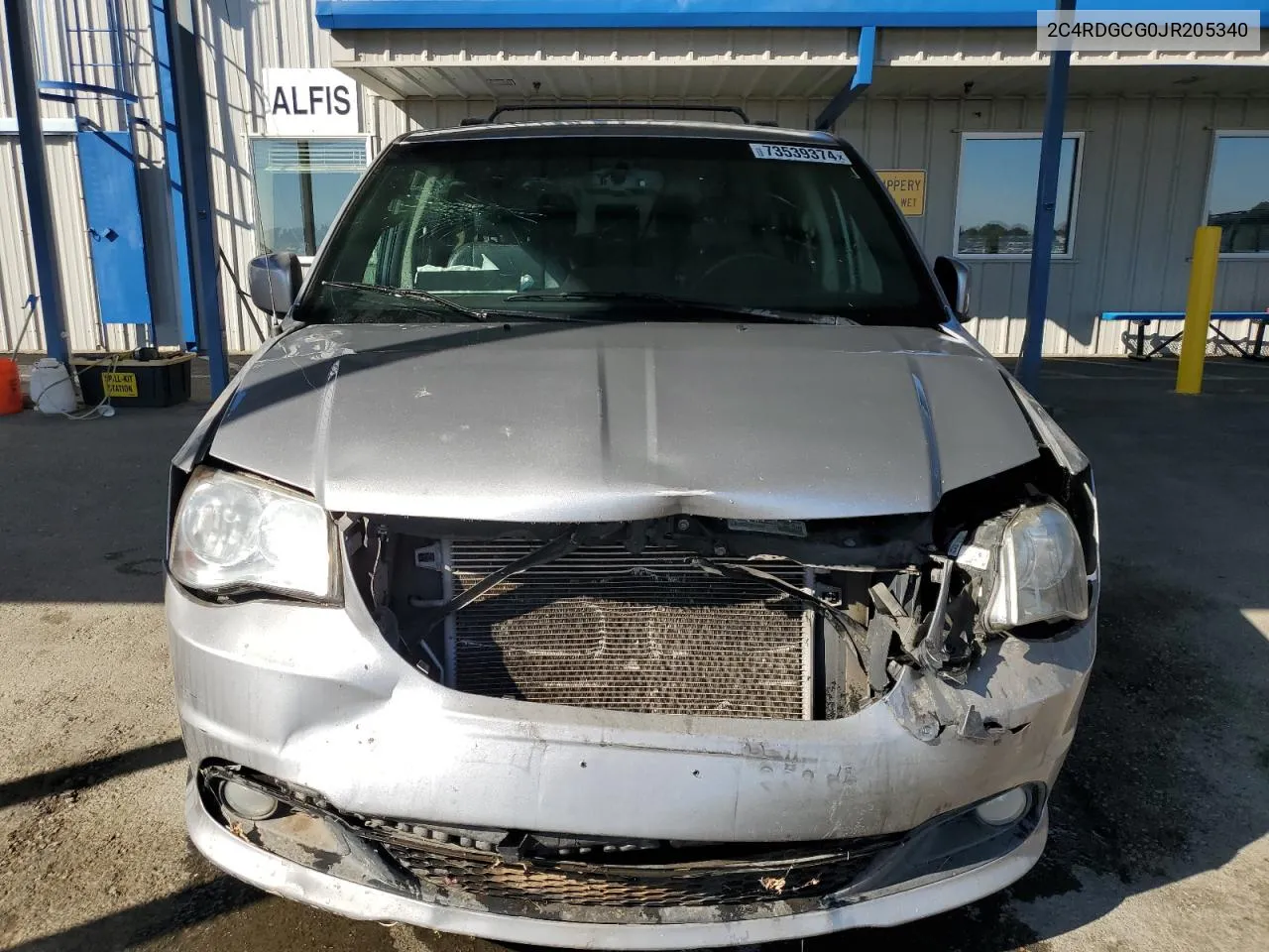 2C4RDGCG0JR205340 2018 Dodge Grand Caravan Sxt