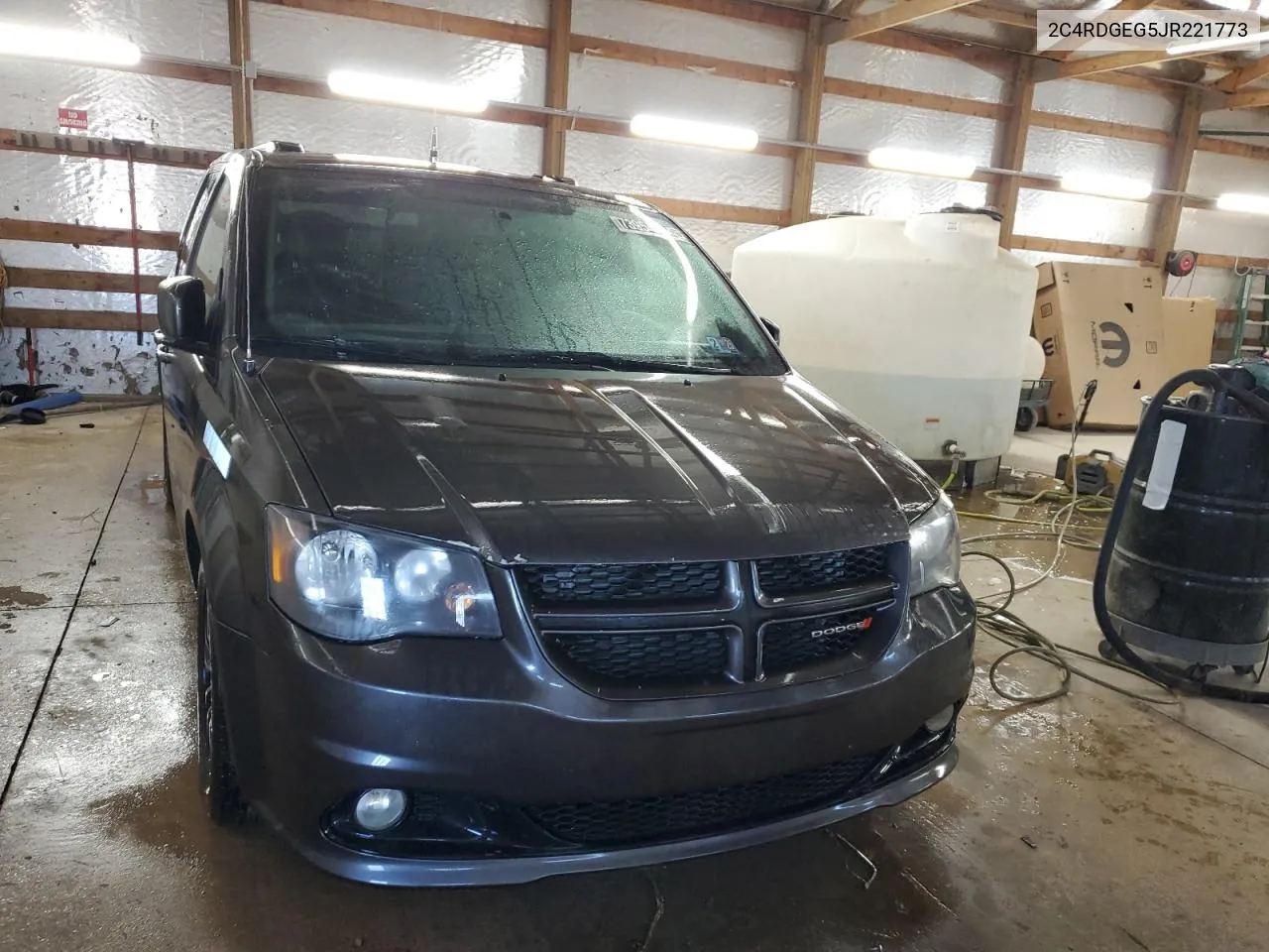 2C4RDGEG5JR221773 2018 Dodge Grand Caravan Gt