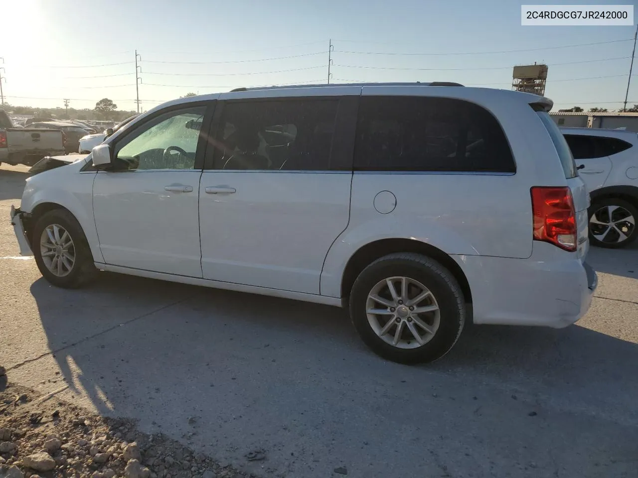 2018 Dodge Grand Caravan Sxt VIN: 2C4RDGCG7JR242000 Lot: 74953684