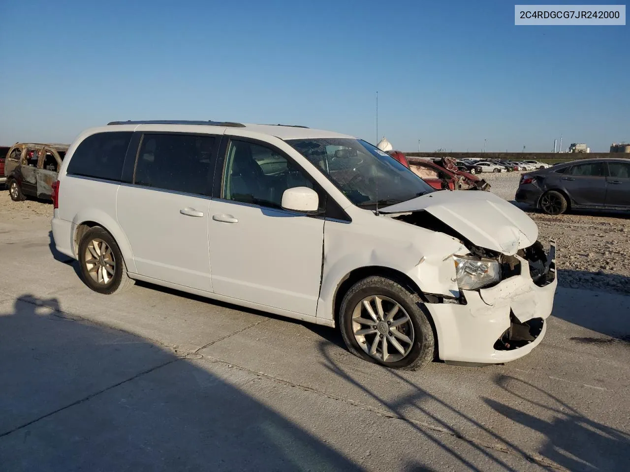 2018 Dodge Grand Caravan Sxt VIN: 2C4RDGCG7JR242000 Lot: 74953684