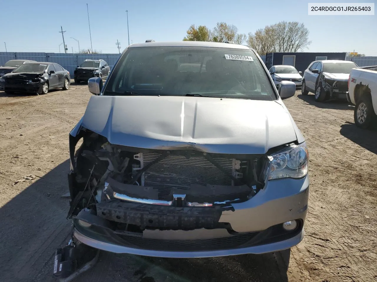 2018 Dodge Grand Caravan Sxt VIN: 2C4RDGCG1JR265403 Lot: 76389594