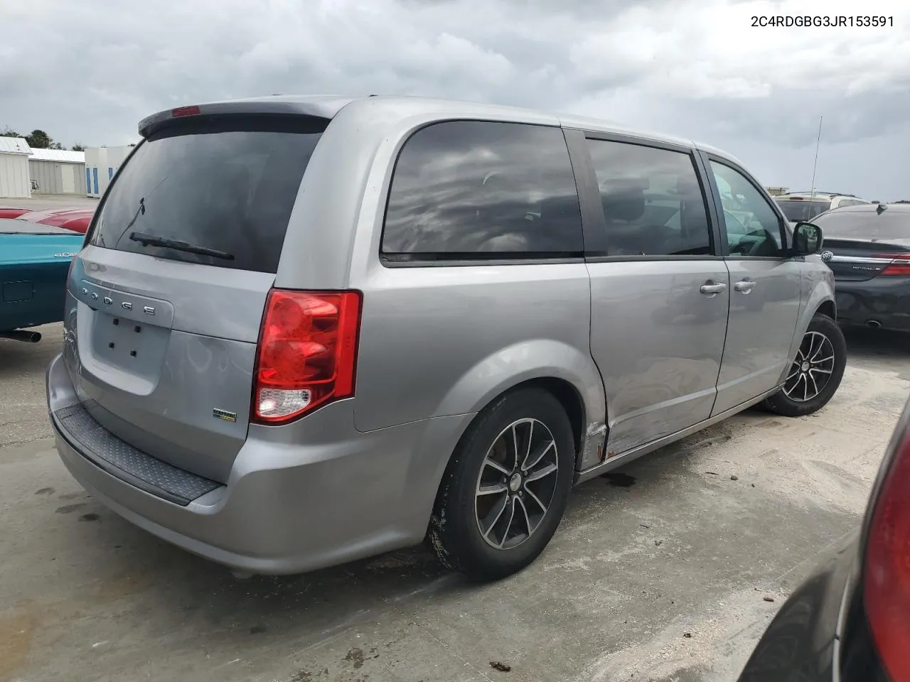 2C4RDGBG3JR153591 2018 Dodge Grand Caravan Se