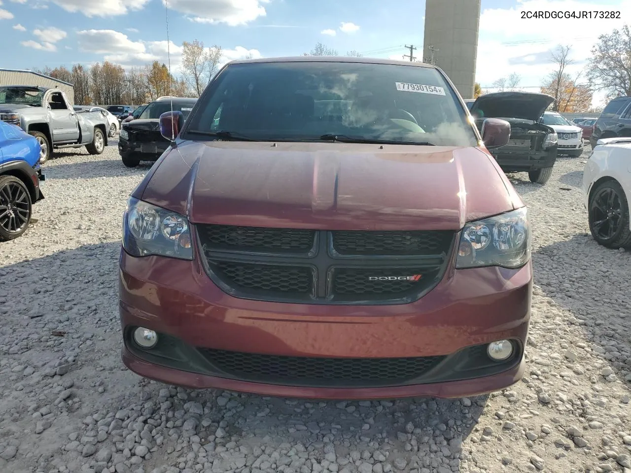 2018 Dodge Grand Caravan Sxt VIN: 2C4RDGCG4JR173282 Lot: 77930154