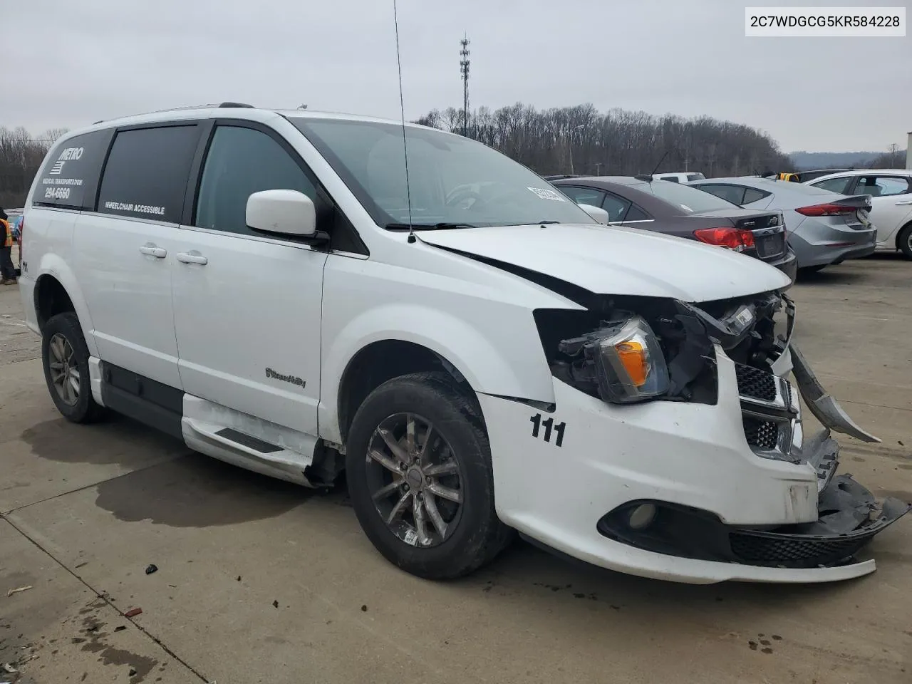 2C7WDGCG5KR584228 2019 Dodge Grand Caravan Sxt