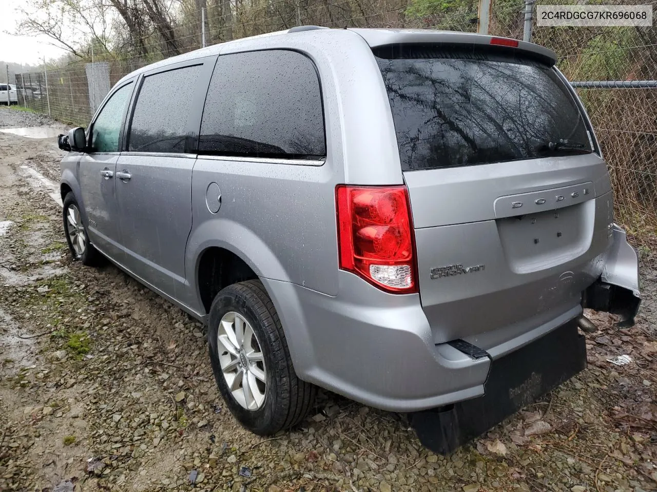 2C4RDGCG7KR696068 2019 Dodge Grand Caravan Sxt