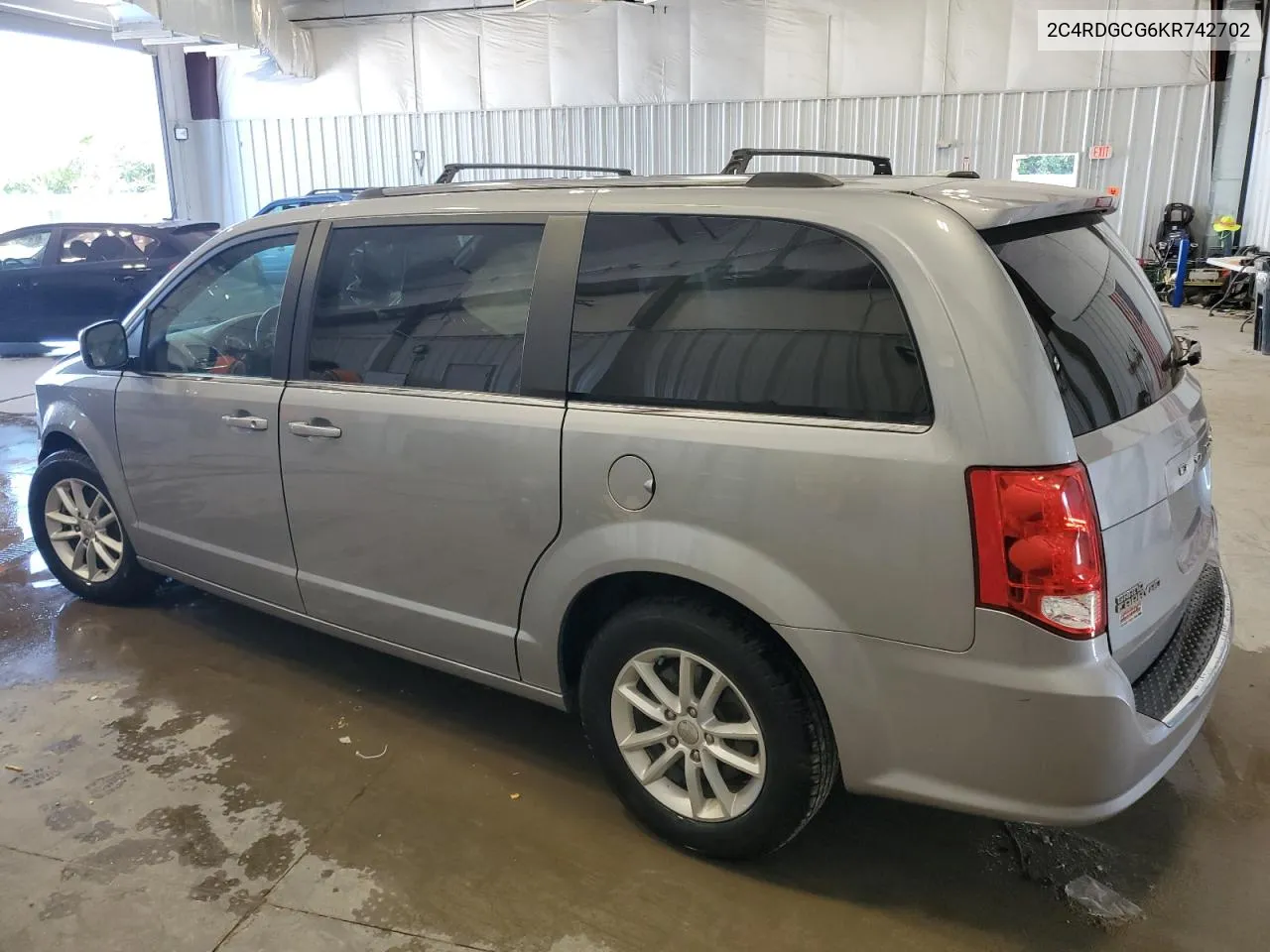 2C4RDGCG6KR742702 2019 Dodge Grand Caravan Sxt