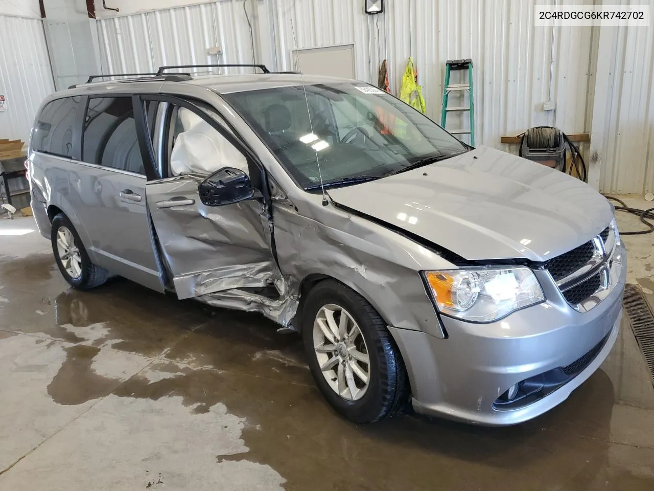 2C4RDGCG6KR742702 2019 Dodge Grand Caravan Sxt