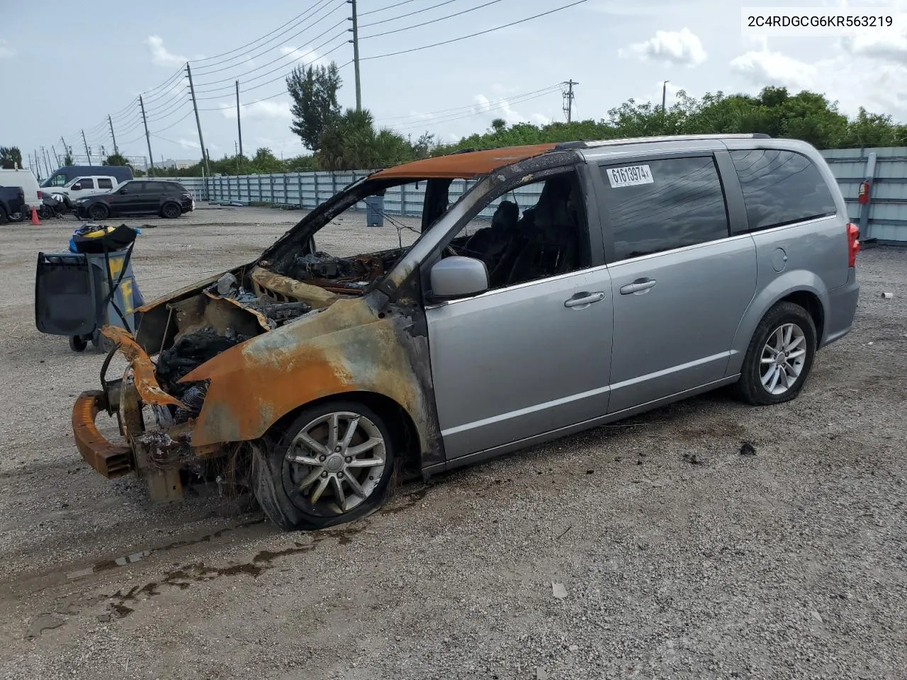 2C4RDGCG6KR563219 2019 Dodge Grand Caravan Sxt