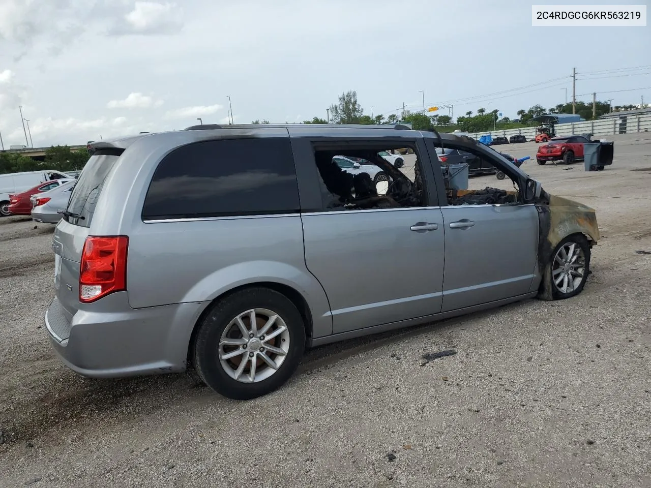 2C4RDGCG6KR563219 2019 Dodge Grand Caravan Sxt