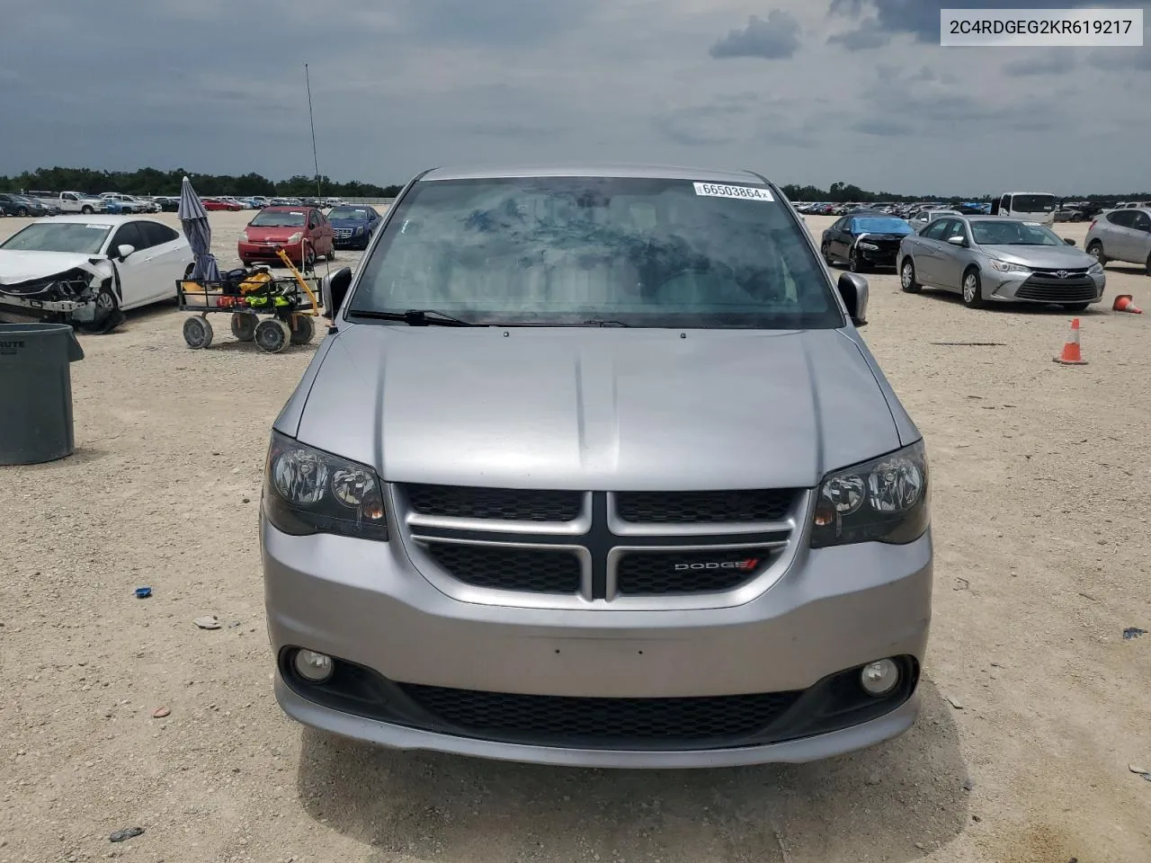 2019 Dodge Grand Caravan Gt VIN: 2C4RDGEG2KR619217 Lot: 66503864