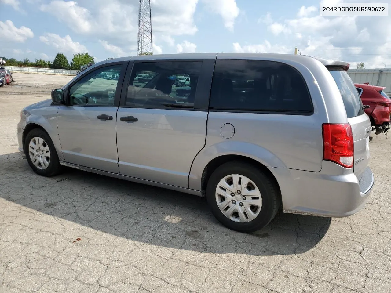 2C4RDGBG5KR590672 2019 Dodge Grand Caravan Se