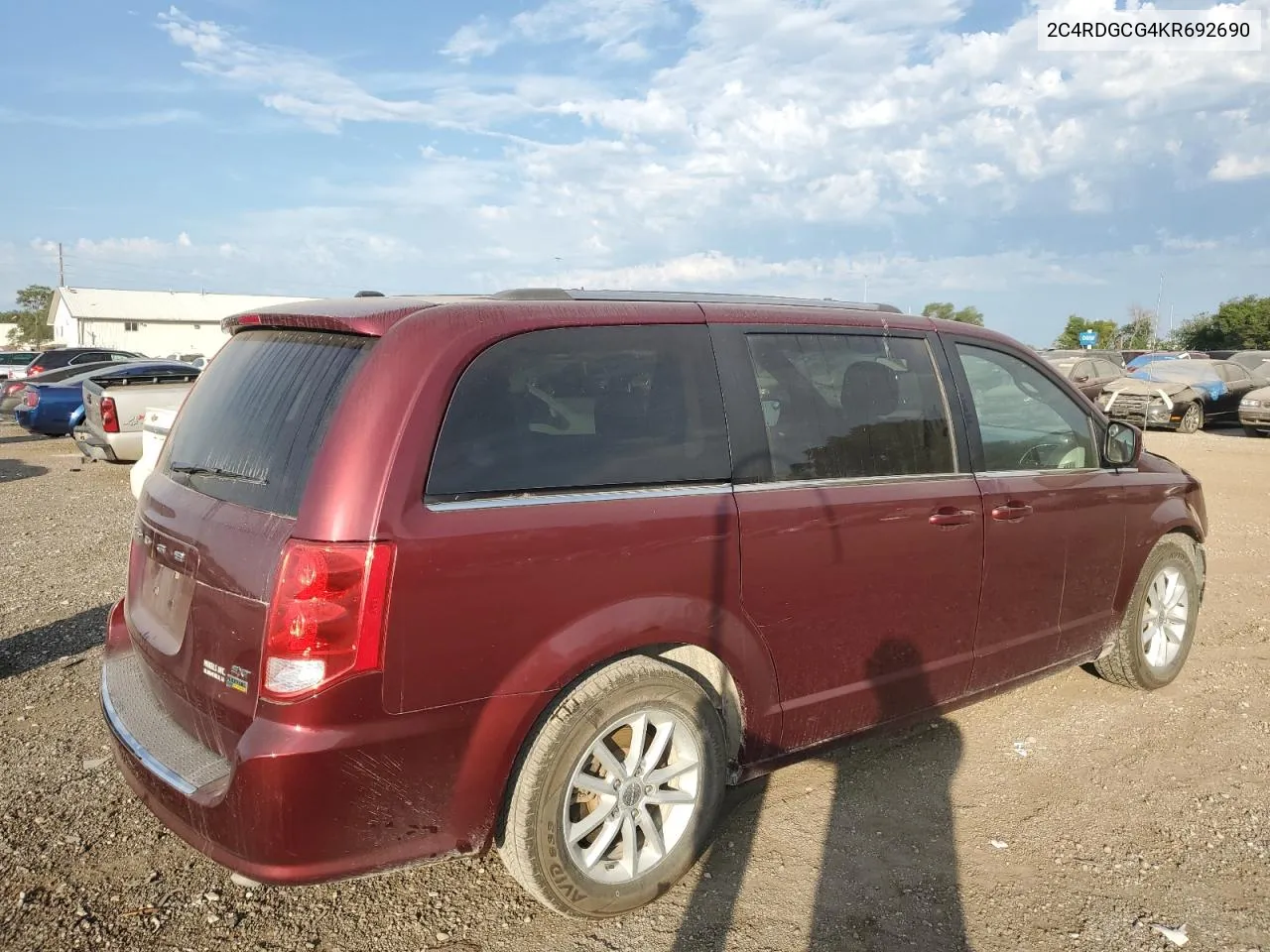 2C4RDGCG4KR692690 2019 Dodge Grand Caravan Sxt