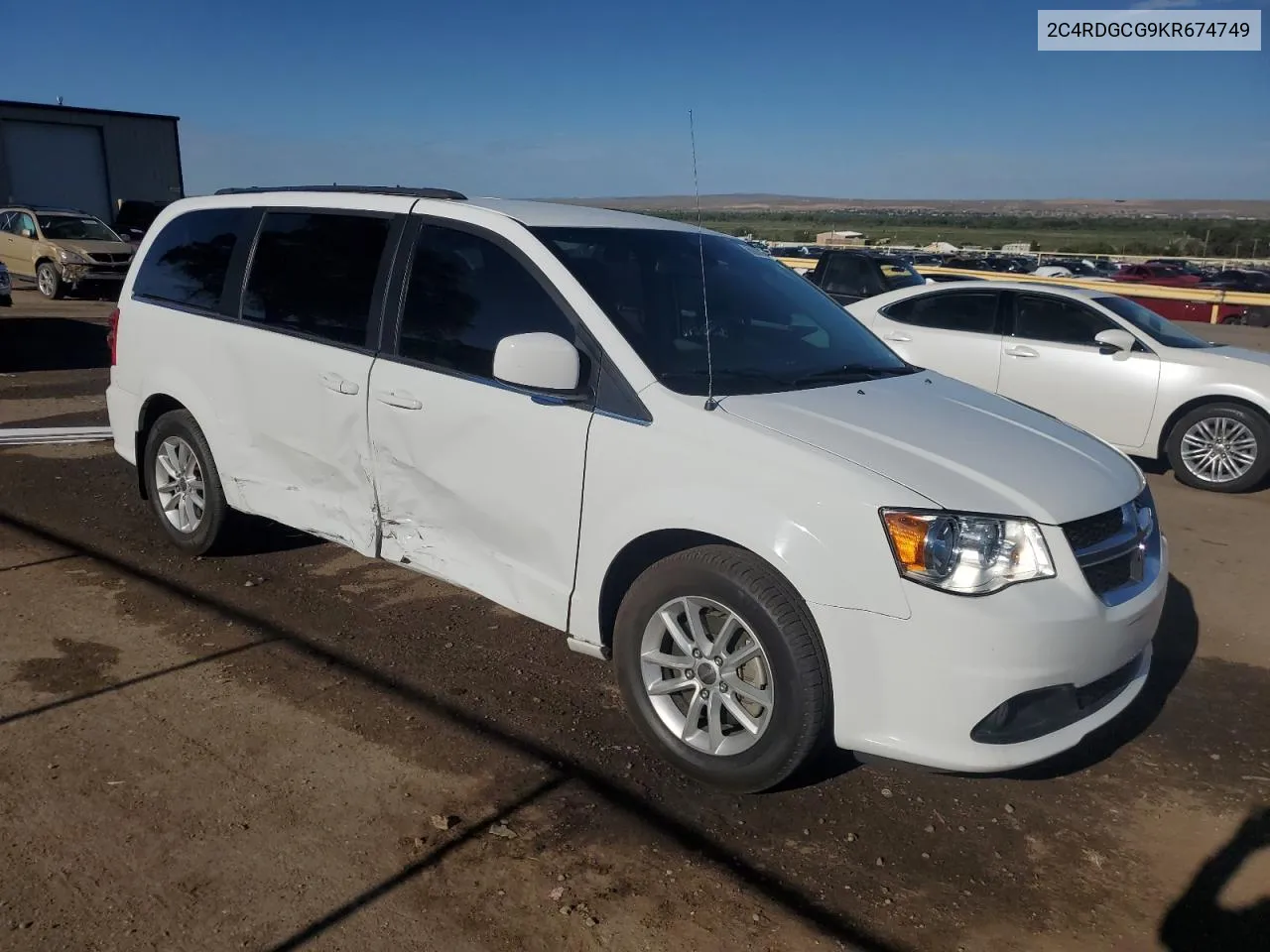 2019 Dodge Grand Caravan Sxt VIN: 2C4RDGCG9KR674749 Lot: 68866264