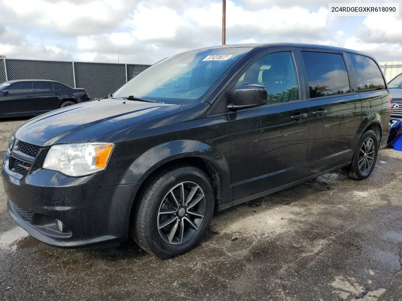 2019 Dodge Grand Caravan Gt VIN: 2C4RDGEGXKR618090 Lot: 69245704