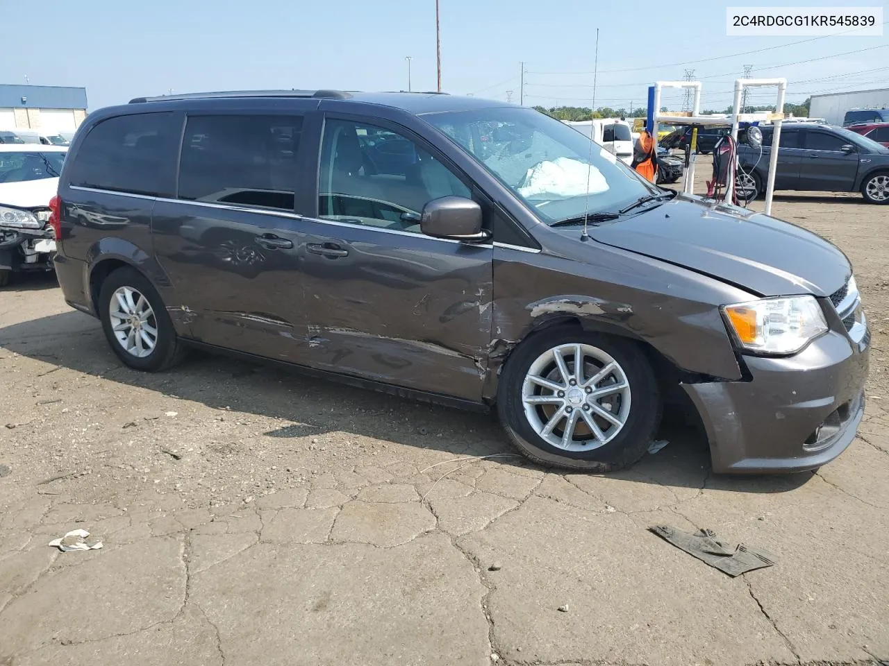 2C4RDGCG1KR545839 2019 Dodge Grand Caravan Sxt