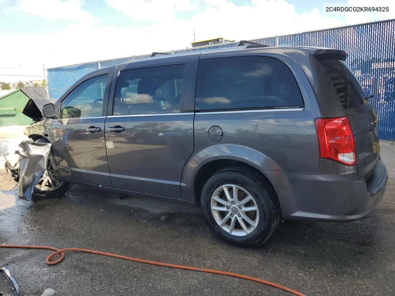 2C4RDGCG2KR694325 2019 Dodge Grand Caravan Sxt