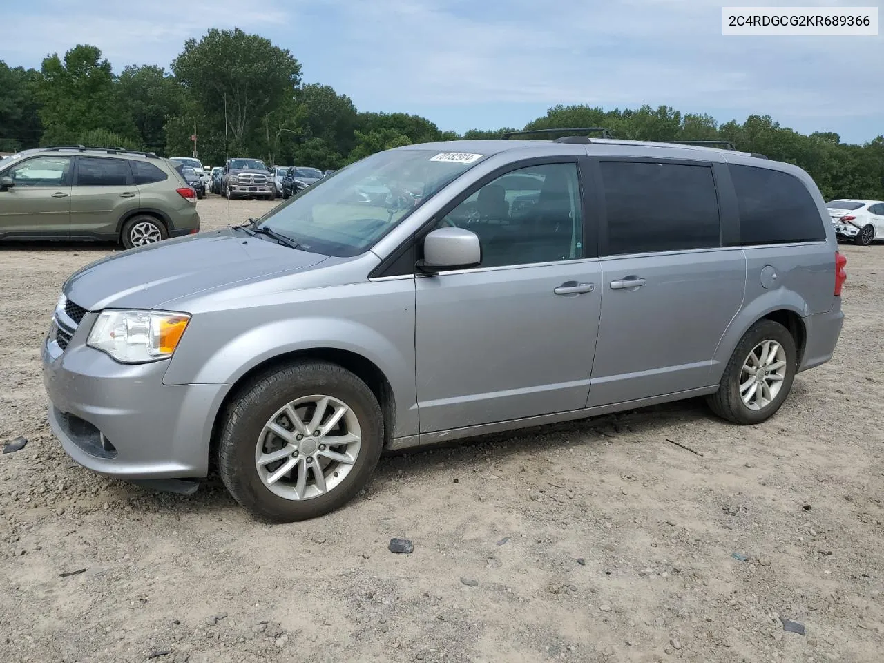 2019 Dodge Grand Caravan Sxt VIN: 2C4RDGCG2KR689366 Lot: 70182924