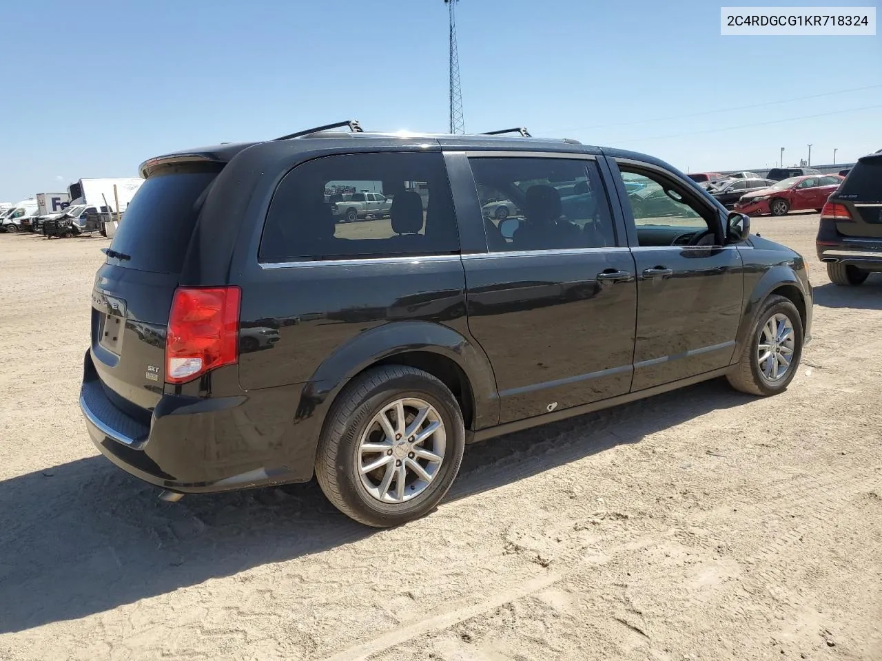 2C4RDGCG1KR718324 2019 Dodge Grand Caravan Sxt