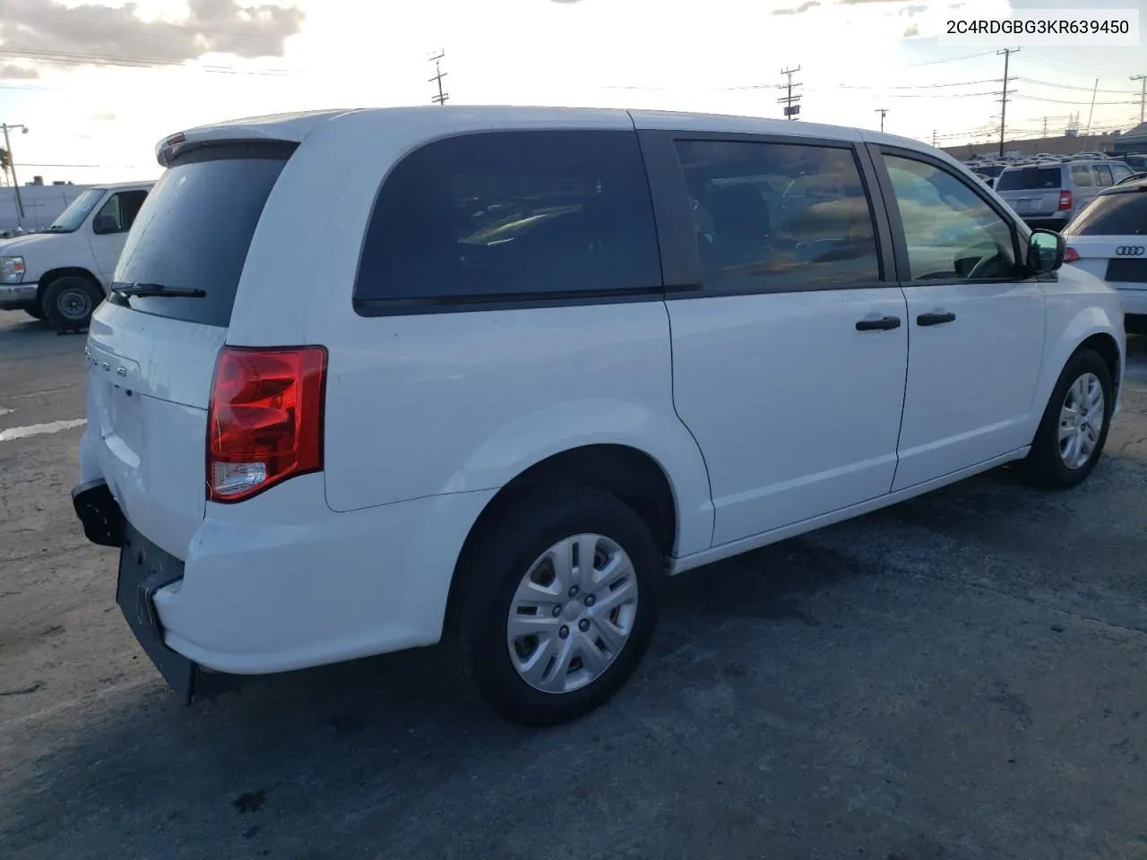 2019 Dodge Grand Caravan Se VIN: 2C4RDGBG3KR639450 Lot: 71803504