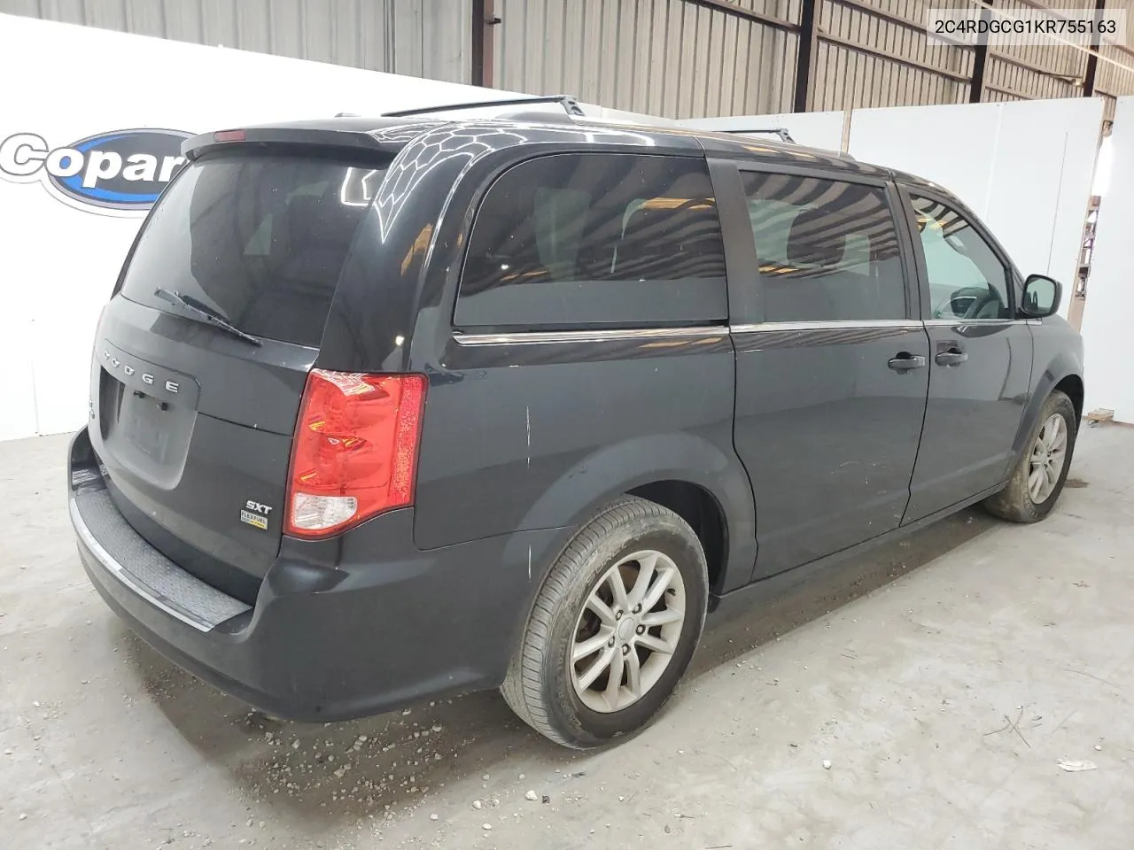 2C4RDGCG1KR755163 2019 Dodge Grand Caravan Sxt