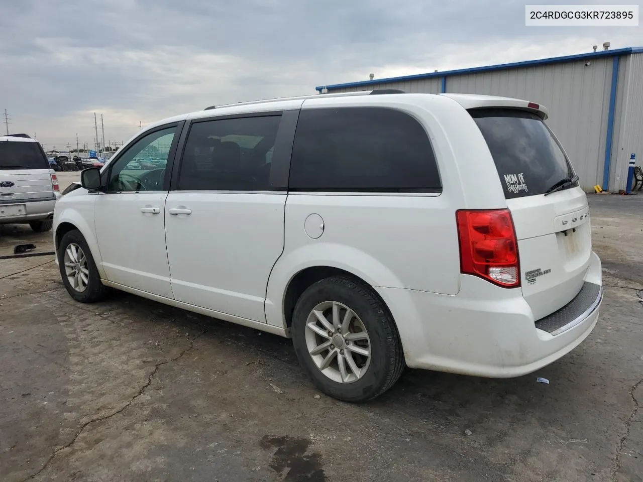 2C4RDGCG3KR723895 2019 Dodge Grand Caravan Sxt