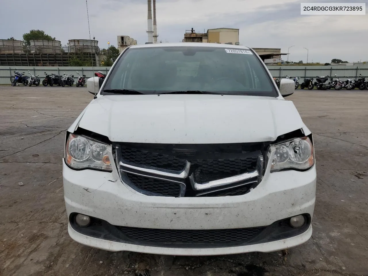 2C4RDGCG3KR723895 2019 Dodge Grand Caravan Sxt