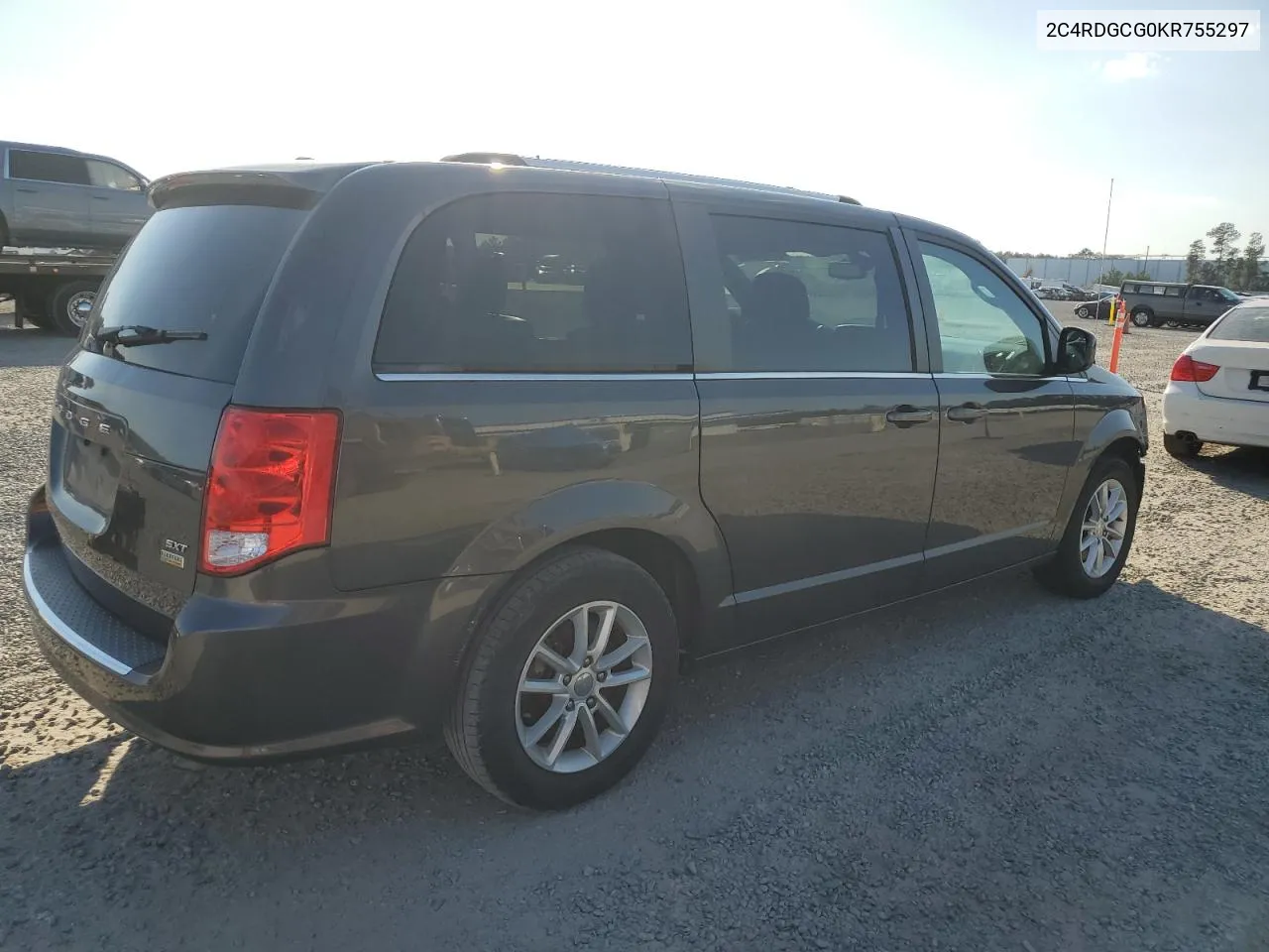 2019 Dodge Grand Caravan Sxt VIN: 2C4RDGCG0KR755297 Lot: 73466494