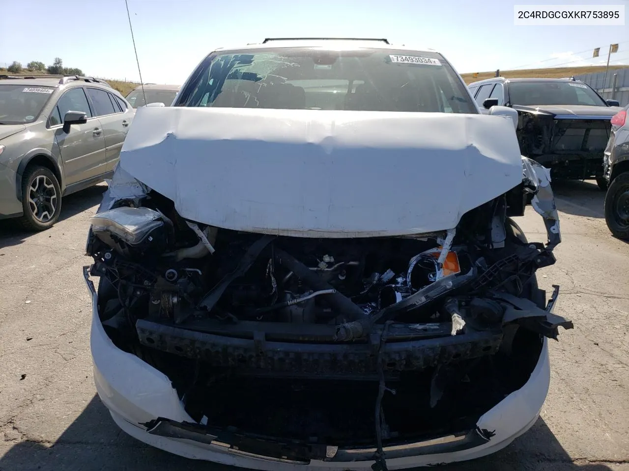 2C4RDGCGXKR753895 2019 Dodge Grand Caravan Sxt