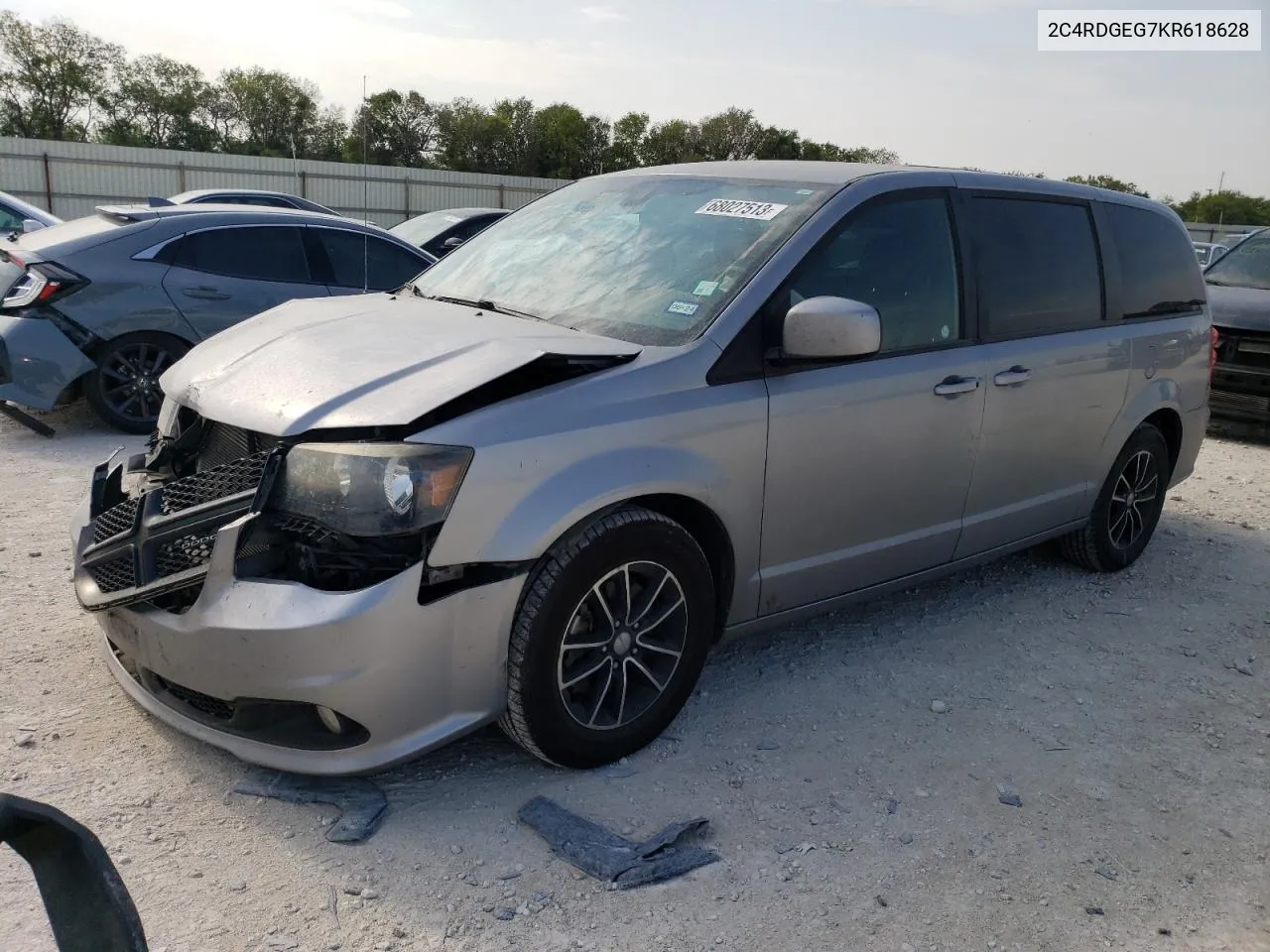 2019 Dodge Grand Caravan Gt VIN: 2C4RDGEG7KR618628 Lot: 74226754