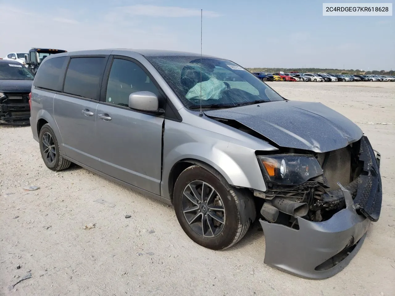 2C4RDGEG7KR618628 2019 Dodge Grand Caravan Gt