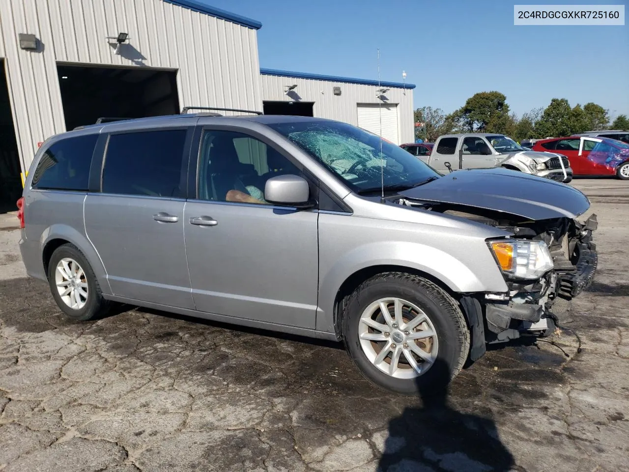 2019 Dodge Grand Caravan Sxt VIN: 2C4RDGCGXKR725160 Lot: 74248004