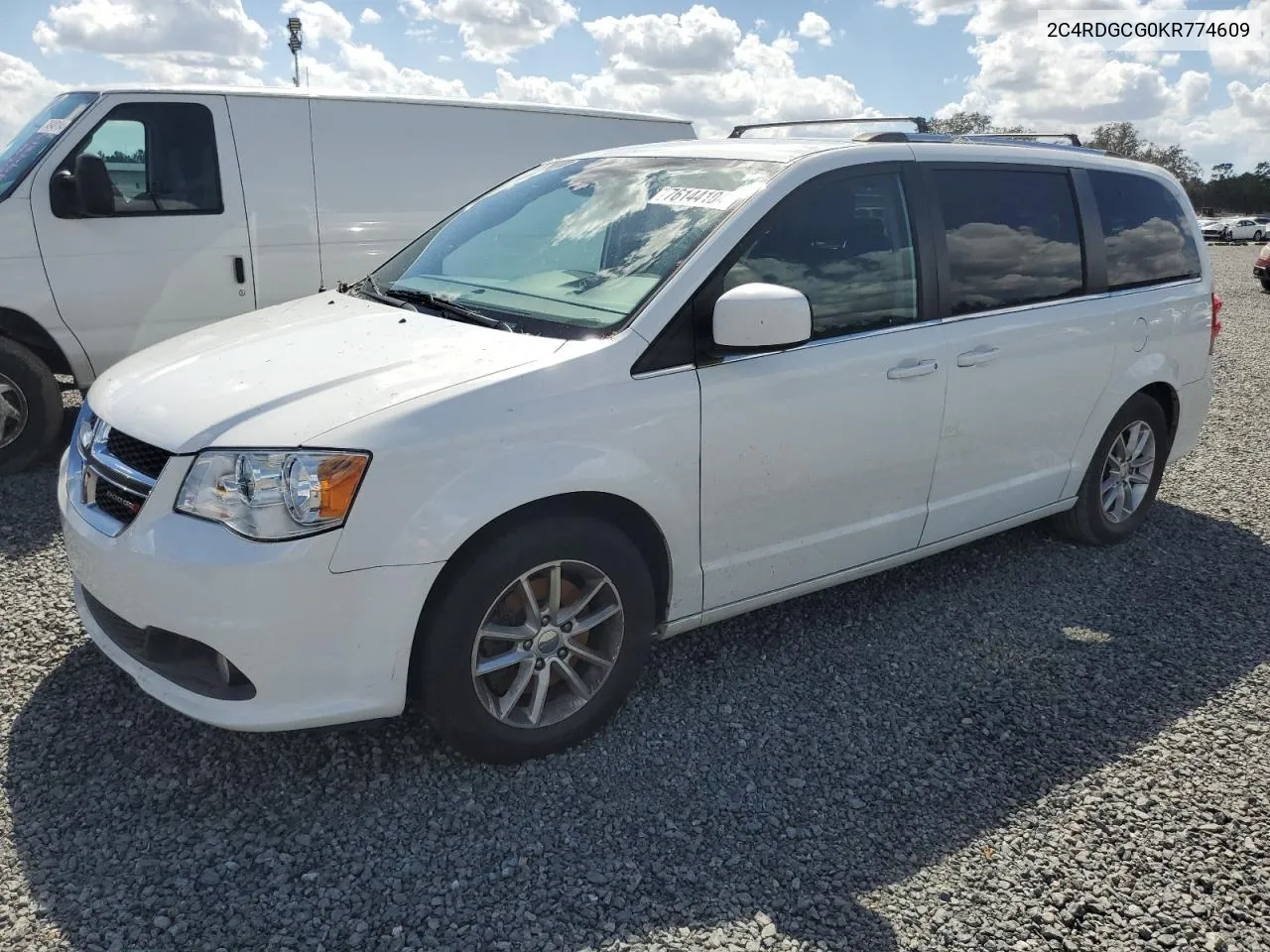 2019 Dodge Grand Caravan Sxt VIN: 2C4RDGCG0KR774609 Lot: 76144104