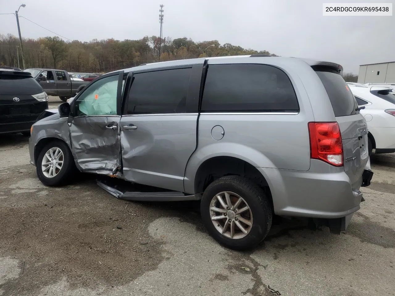 2019 Dodge Grand Caravan Sxt VIN: 2C4RDGCG9KR695438 Lot: 79236604