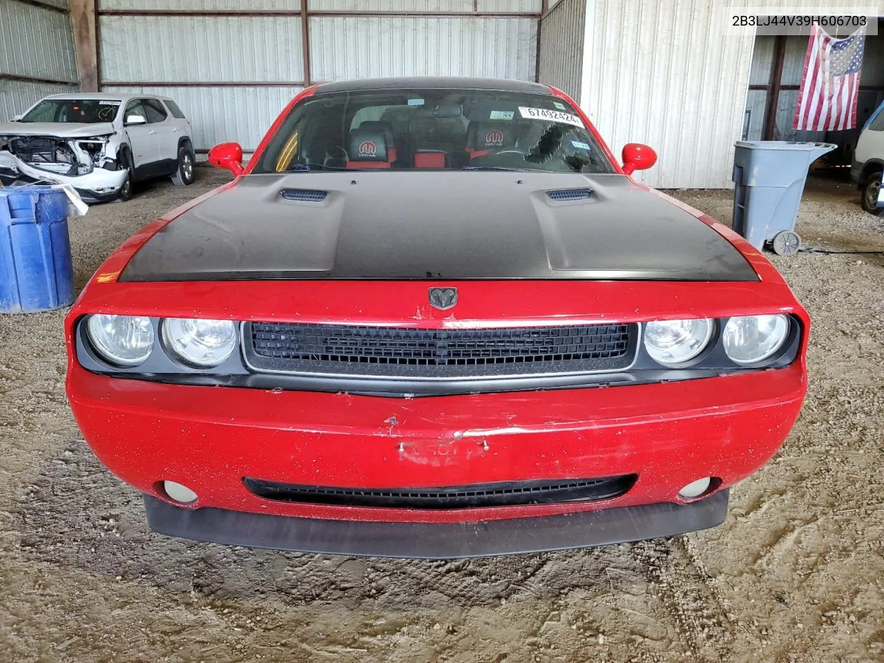 2009 Dodge Challenger Se VIN: 2B3LJ44V39H606703 Lot: 67492424