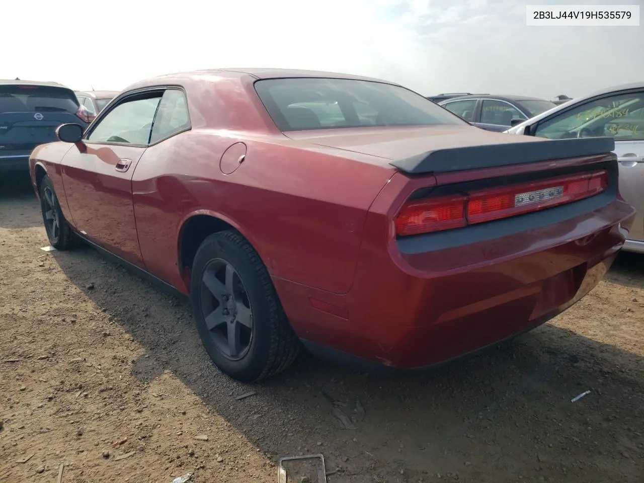 2009 Dodge Challenger Se VIN: 2B3LJ44V19H535579 Lot: 68806964