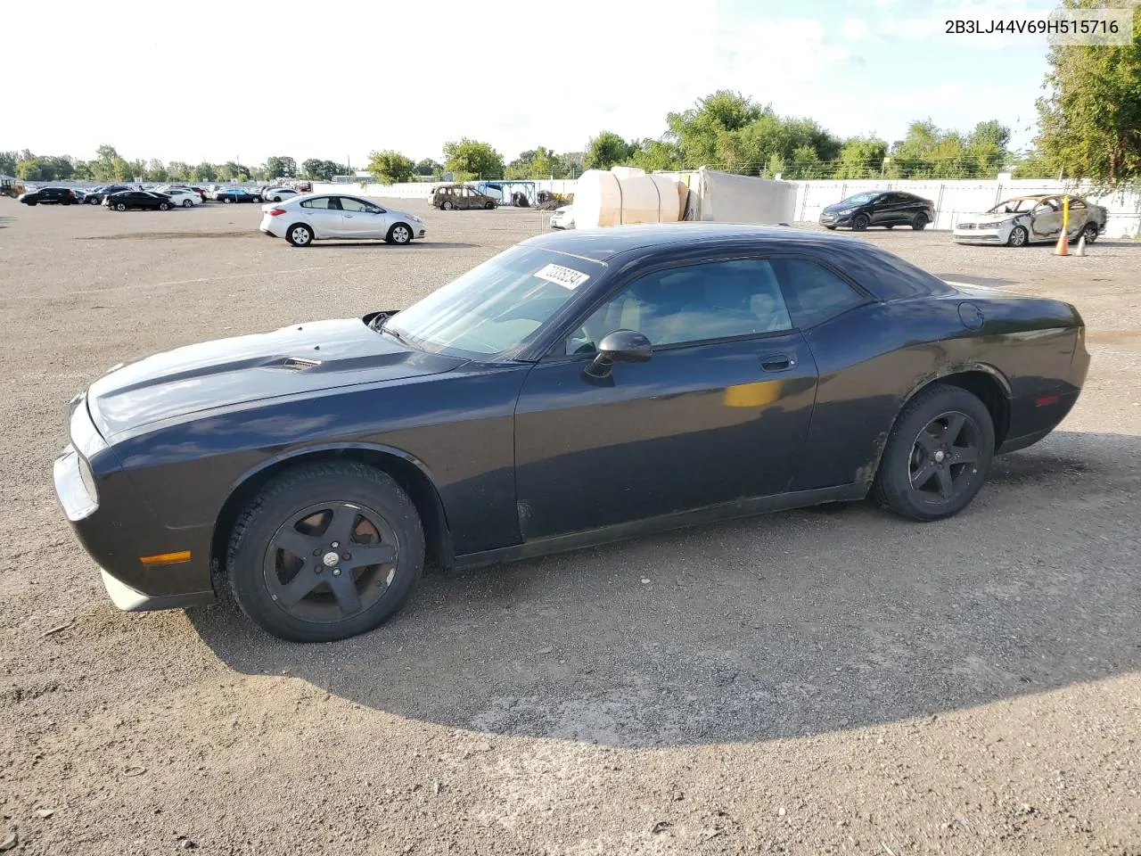 2B3LJ44V69H515716 2009 Dodge Challenger Se