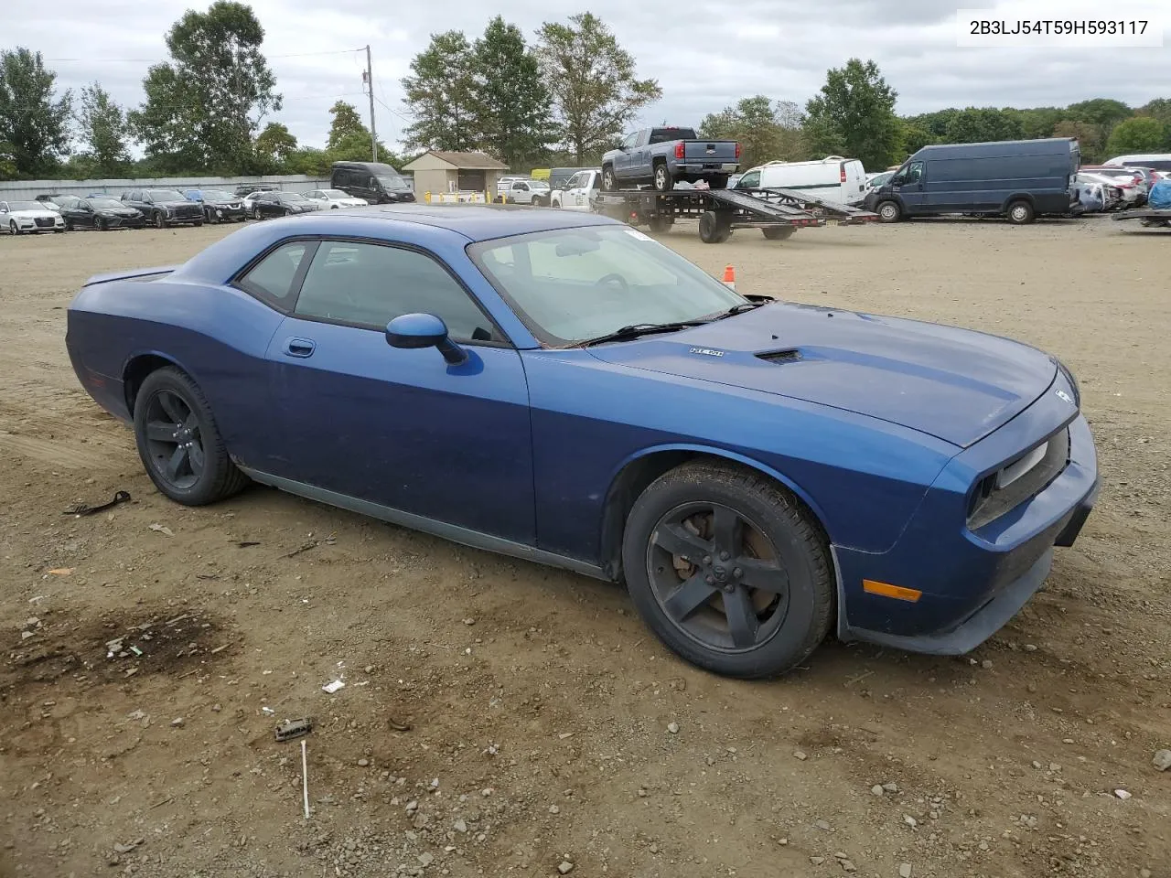 2009 Dodge Challenger R/T VIN: 2B3LJ54T59H593117 Lot: 71909354