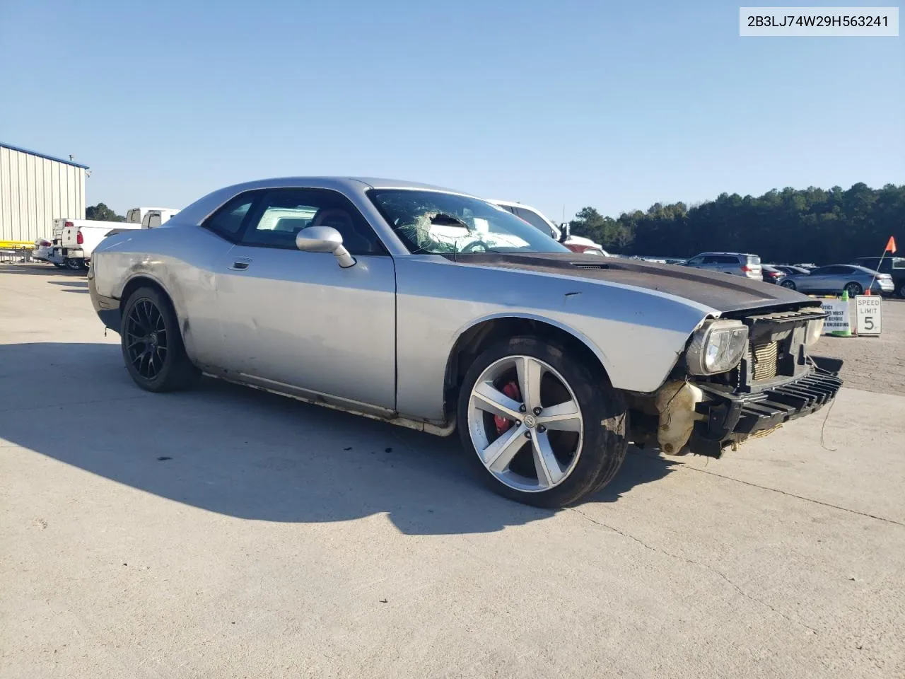 2009 Dodge Challenger Srt-8 VIN: 2B3LJ74W29H563241 Lot: 73367354