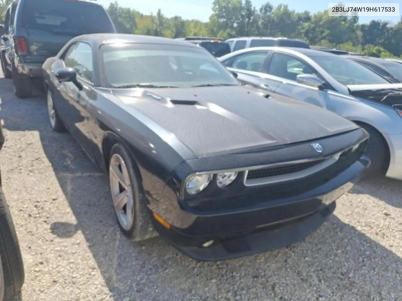 2009 Dodge Challenger Srt-8 VIN: 2B3LJ74W19H617533 Lot: 76346634