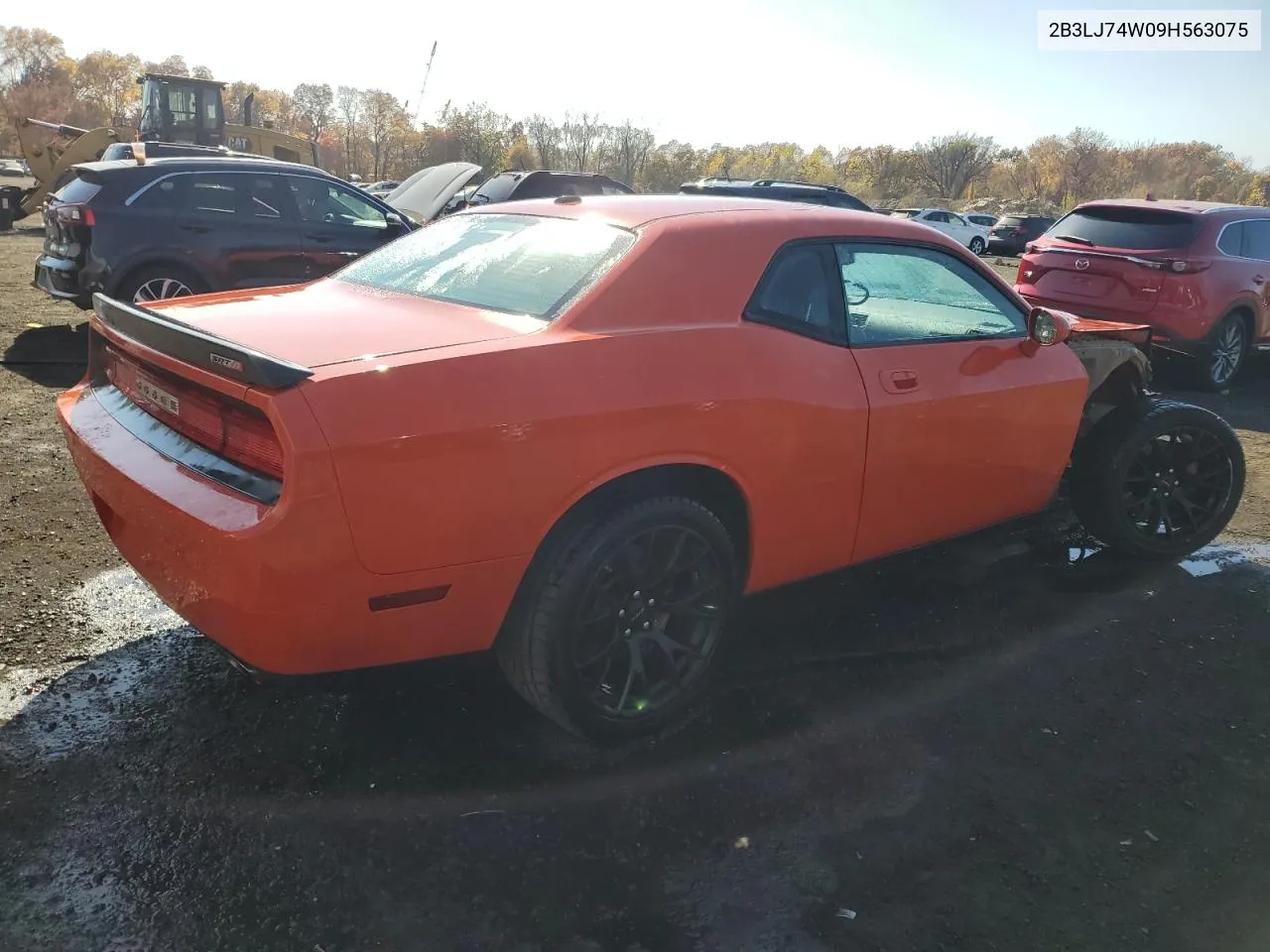 2009 Dodge Challenger Srt-8 VIN: 2B3LJ74W09H563075 Lot: 76766354