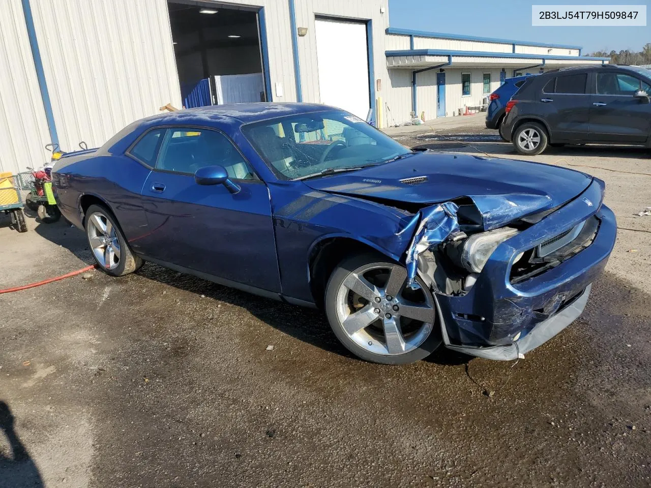 2009 Dodge Challenger R/T VIN: 2B3LJ54T79H509847 Lot: 77759664