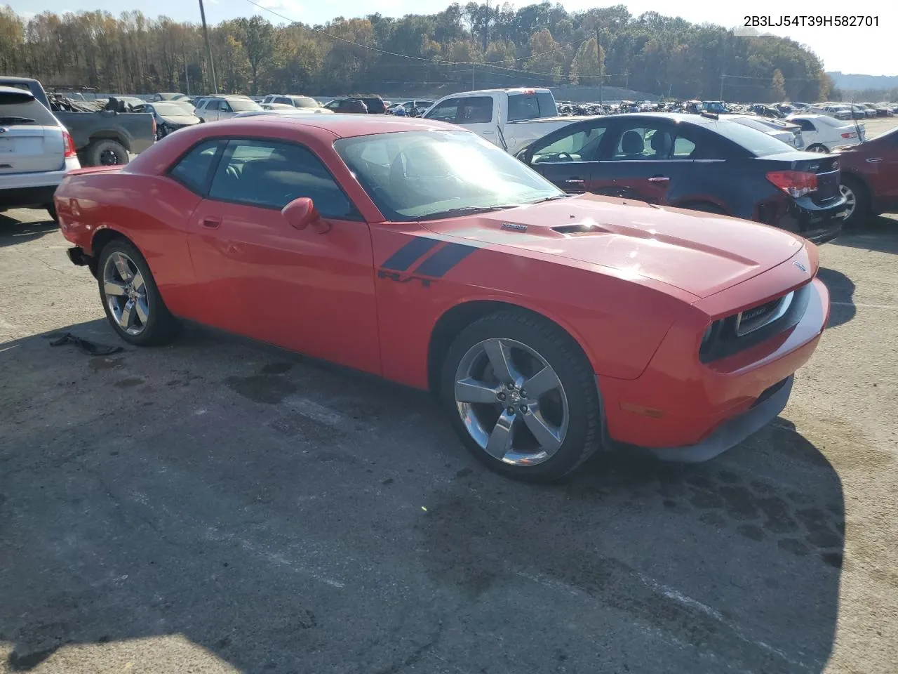 2009 Dodge Challenger R/T VIN: 2B3LJ54T39H582701 Lot: 78073814