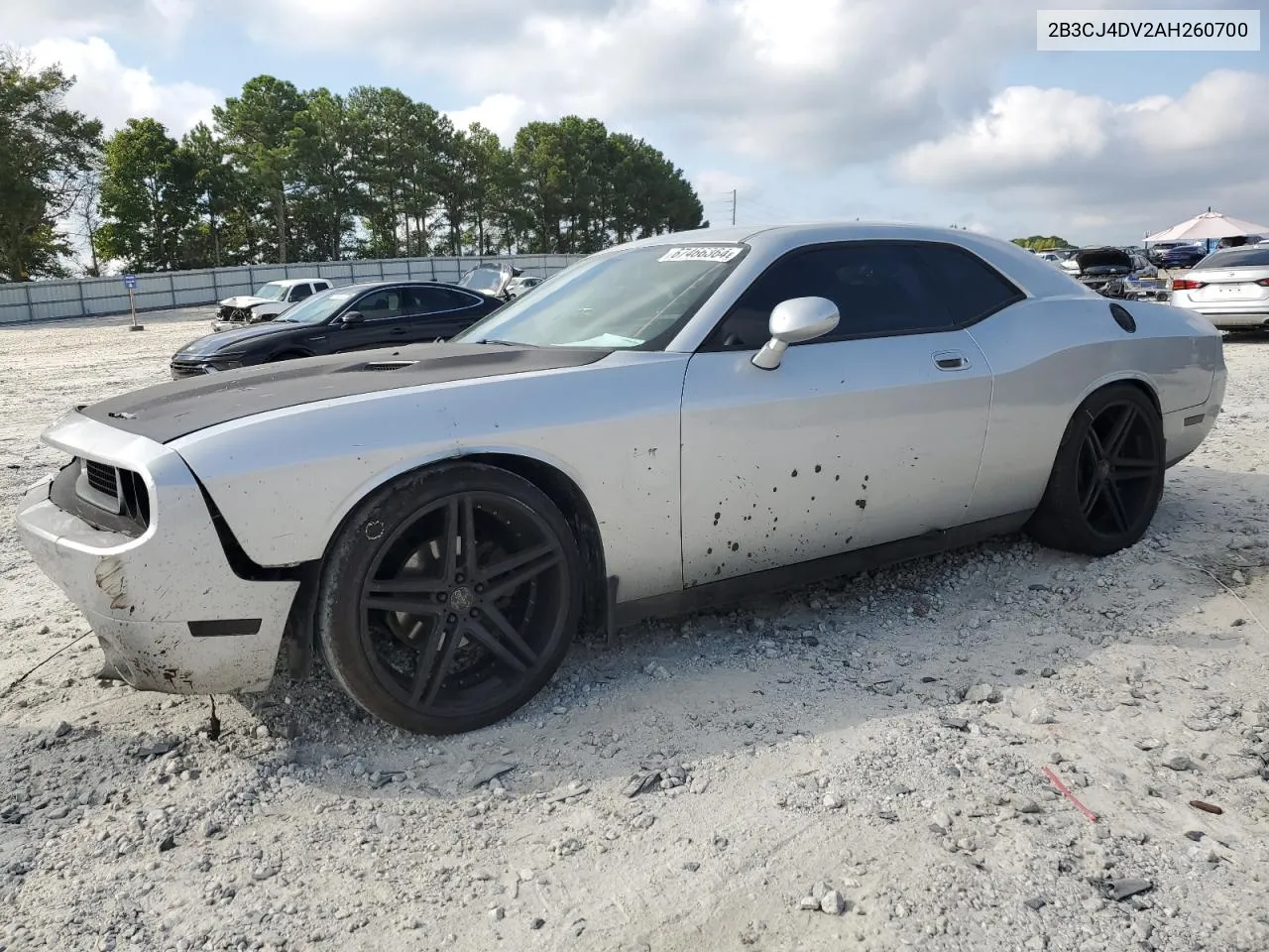 2B3CJ4DV2AH260700 2010 Dodge Challenger Se