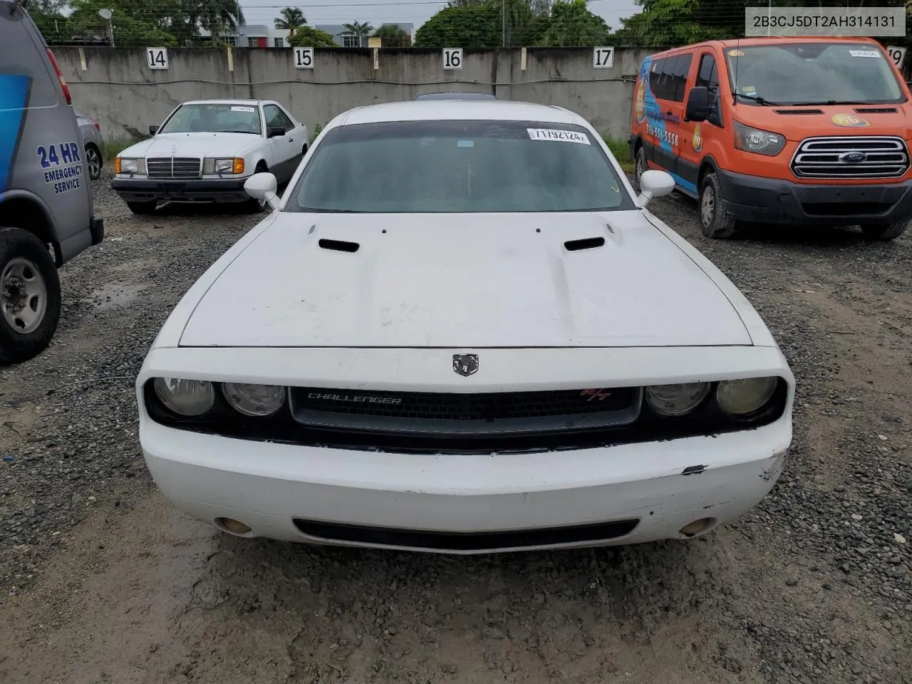 2010 Dodge Challenger R/T VIN: 2B3CJ5DT2AH314131 Lot: 71792124