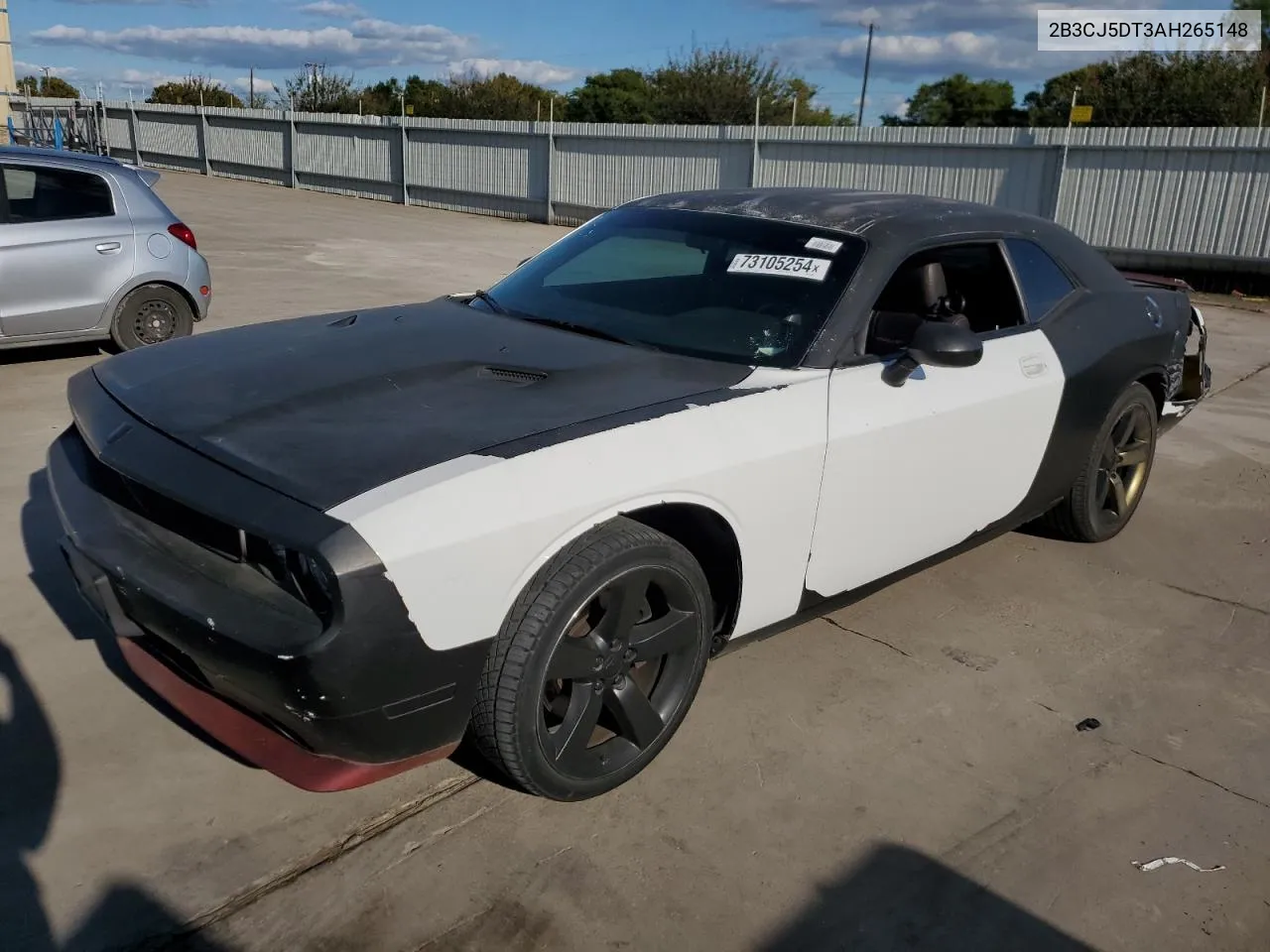 2010 Dodge Challenger R/T VIN: 2B3CJ5DT3AH265148 Lot: 73105254