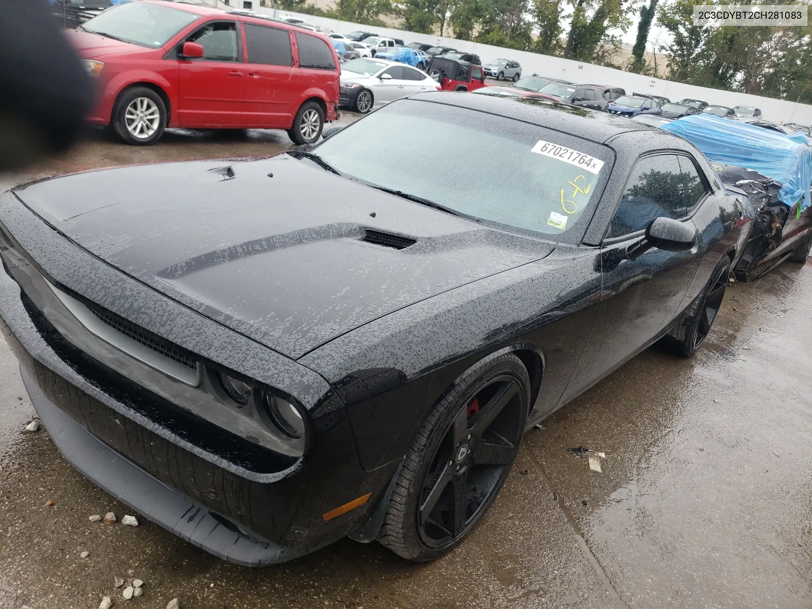 2C3CDYBT2CH281083 2012 Dodge Challenger R/T