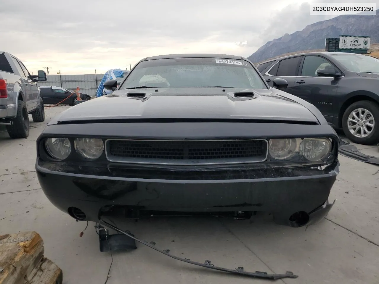 2C3CDYAG4DH523250 2013 Dodge Challenger Sxt