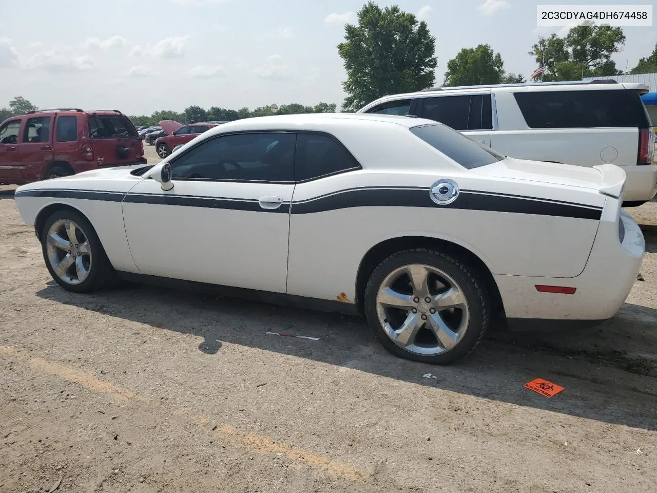 2013 Dodge Challenger Sxt VIN: 2C3CDYAG4DH674458 Lot: 65032284